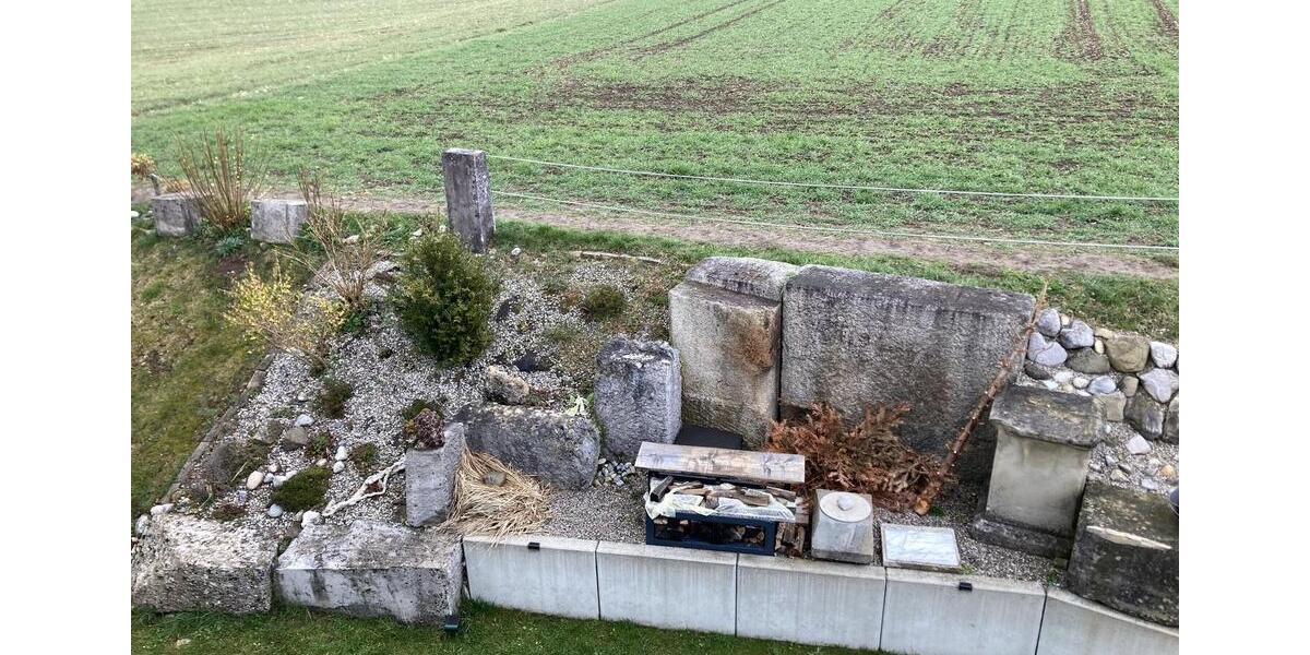 Erdgeschoßwohnung Feldafing - 2 Zimmer, 81 m&sup2;, 1.251&euro; | Angebot:25988917