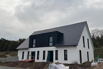 Exklusive Neubau-Doppelhaushälften mit architektonischem Charme 5 zimmer