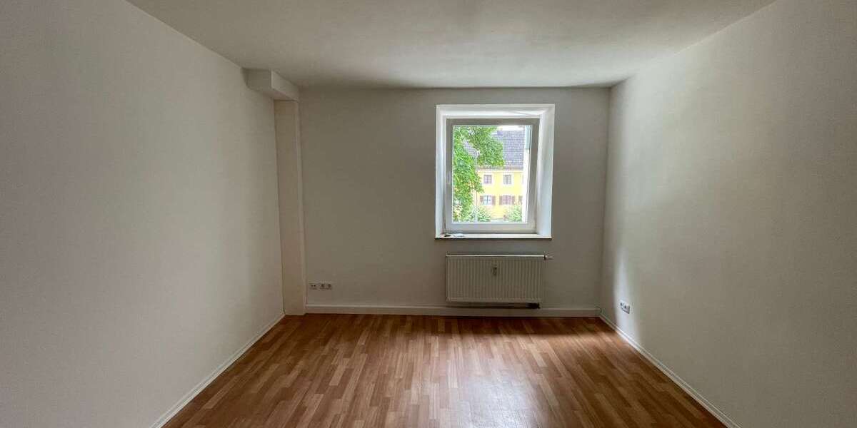 Etagenwohnung Altenstadt a.d.Waldnaab - 1 Zimmer, 36 m&sup2;, 267&euro; | Angebot:26971785