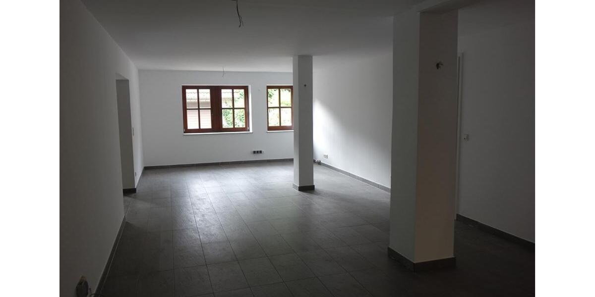 Gewerbeobjekt Halle - 890&euro; | Angebot:25439684