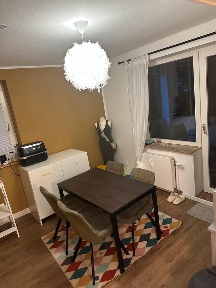 Nachmieter für schöne 5-Zimmer-Wohnung am 15.10.