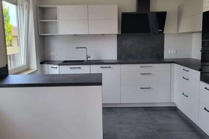 Wohnung Waghäusel - 4 Zimmer, 160 m&sup2;, 1.840&euro; | Angebot:26093315