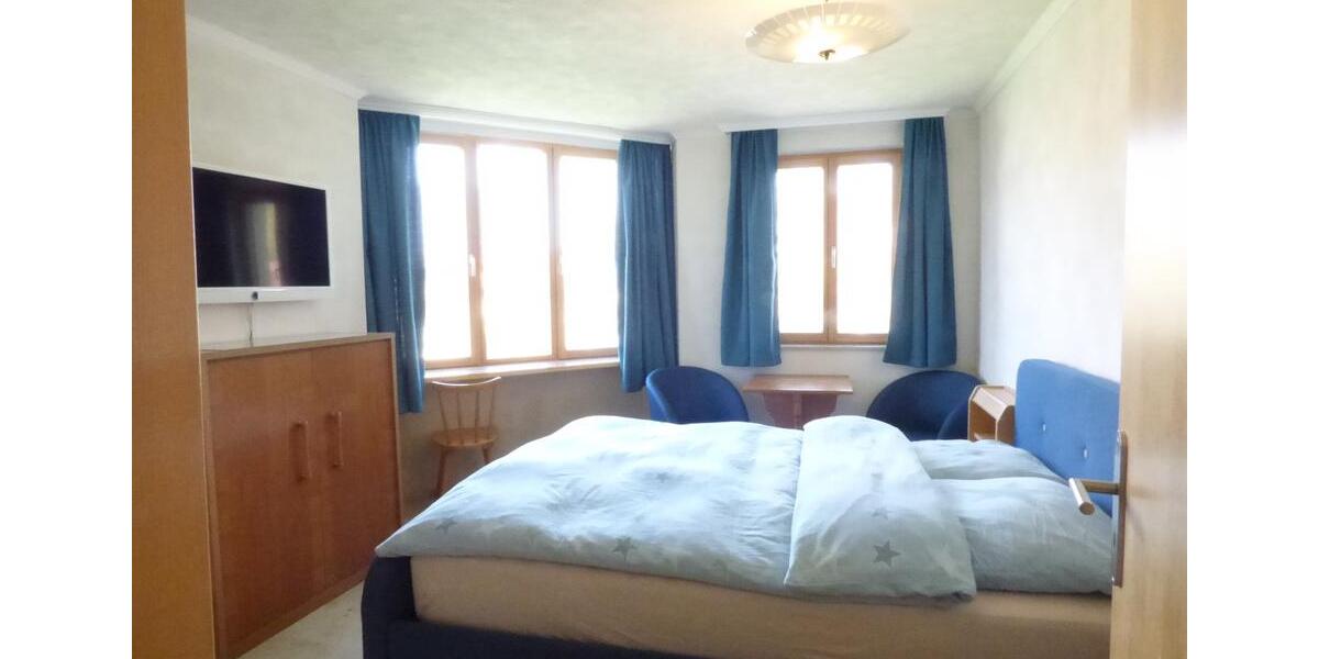 Wohnen auf Zeit Feuchtwangen - 1 Zimmer, 18 m&sup2;, 25&euro; | Angebot:26127672