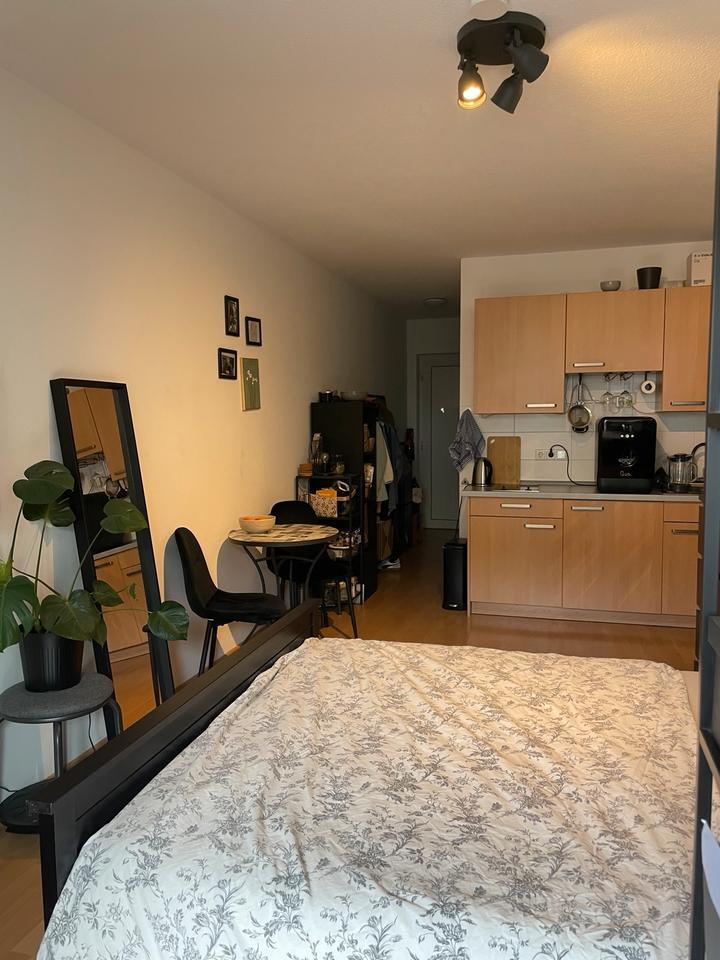 1-Zimmer-Wohnung mit Balkon