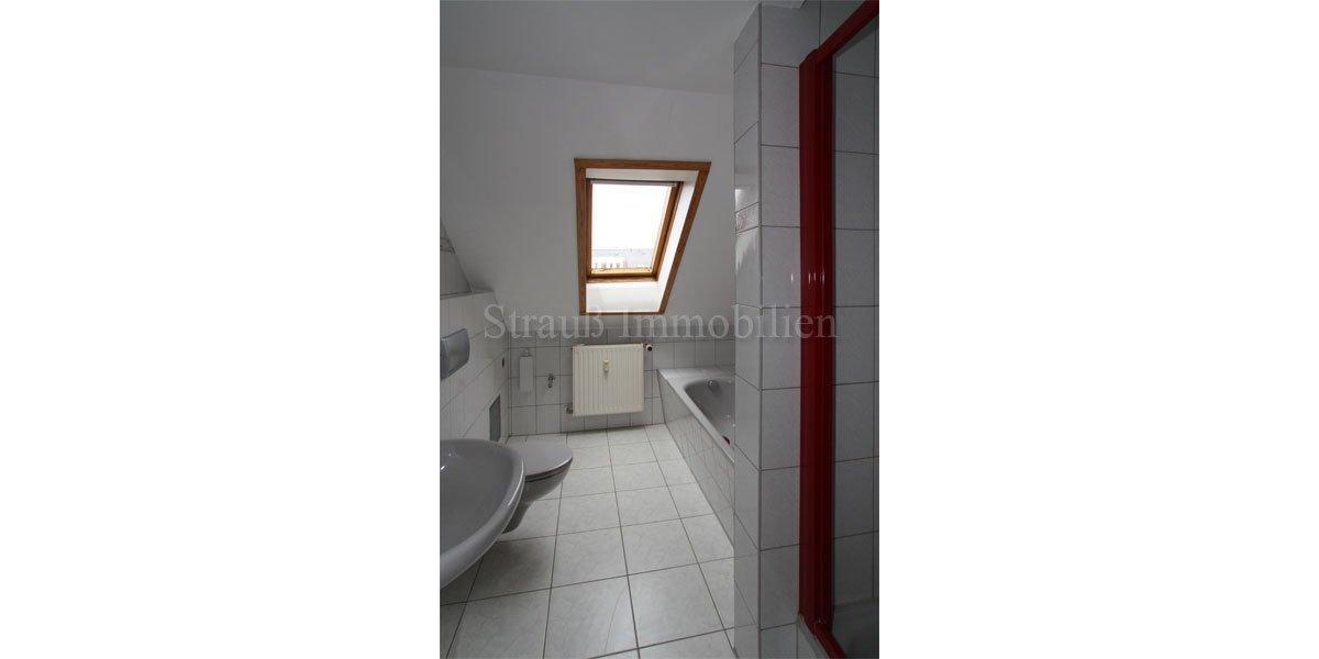 Dachgeschoßwohnung Chemnitz Hilbersdorf - 2 Zimmer, 65 m&sup2;, 270&euro; | Angebot:26384039