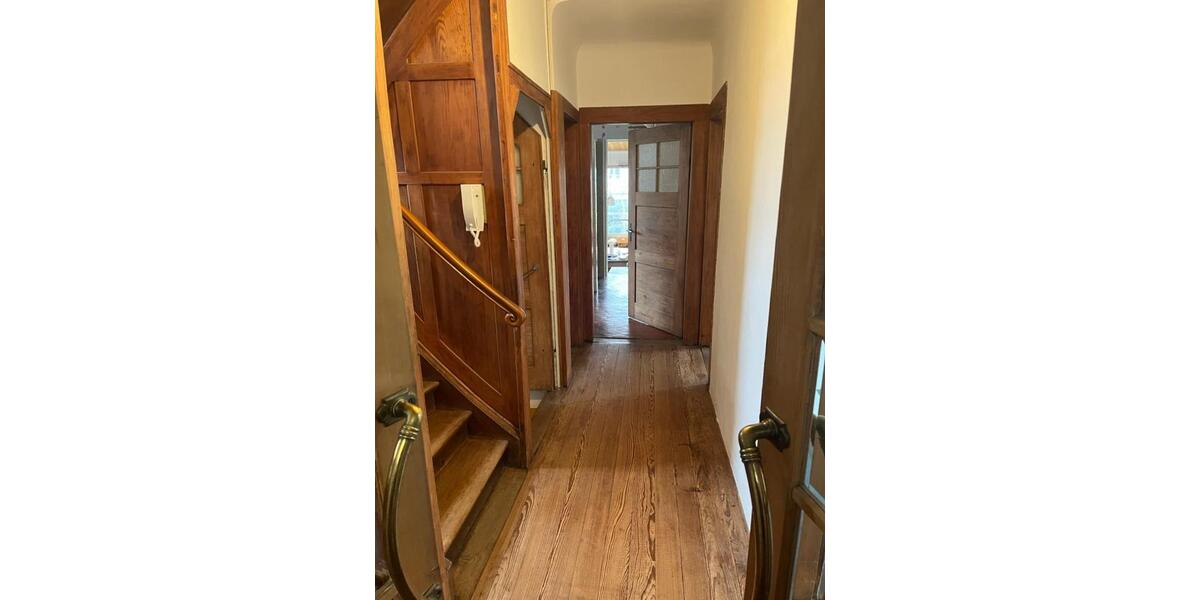 Einfamilienhaus Stuttgart Botnang - 5 Zimmer, 150 m&sup2;, 2.100&euro; | Angebot:24868941