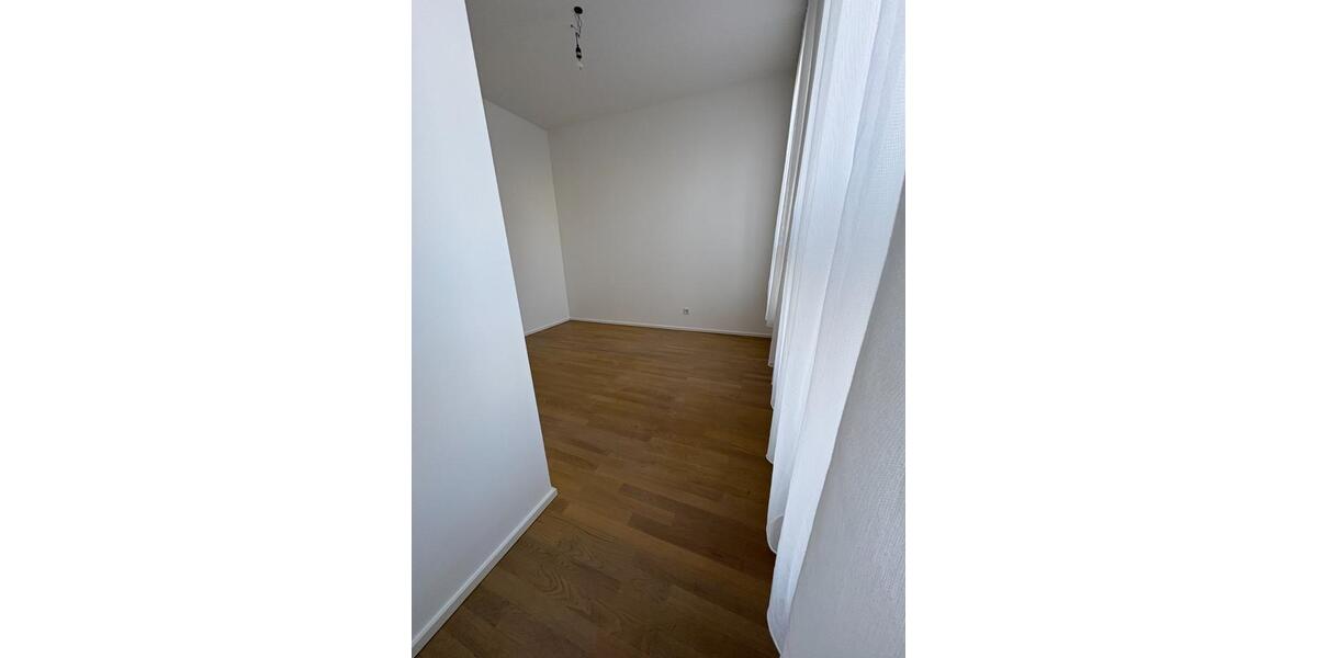 Erdgeschoßwohnung Regensburg Das Dörnberg - 3.5 Zimmer, 95 m&sup2;, 1.720&euro; | Angebot:24766165
