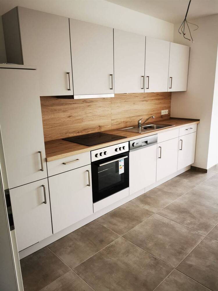 3-Zimmer Erdgeschoss Wohnung mit Küche und Garten!