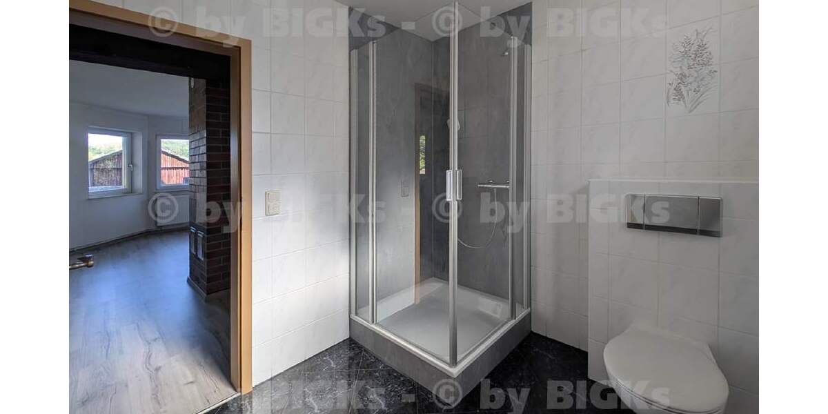 BIGKs - Benshausen: 2-Zimmer Wohnung ,sep.Küche Duschbad, sep. Garten (-;) - Erdgeschoßwohnung Zella-Mehlis Benshausen | Angebot:27208372