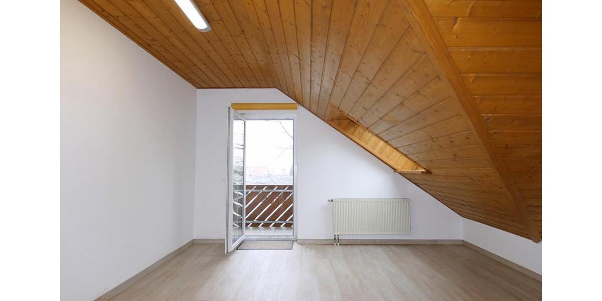 Dachgeschoßwohnung Lauingen (Donau) - 2 Zimmer, 60 m&sup2;, 640&euro; | Angebot:24976523