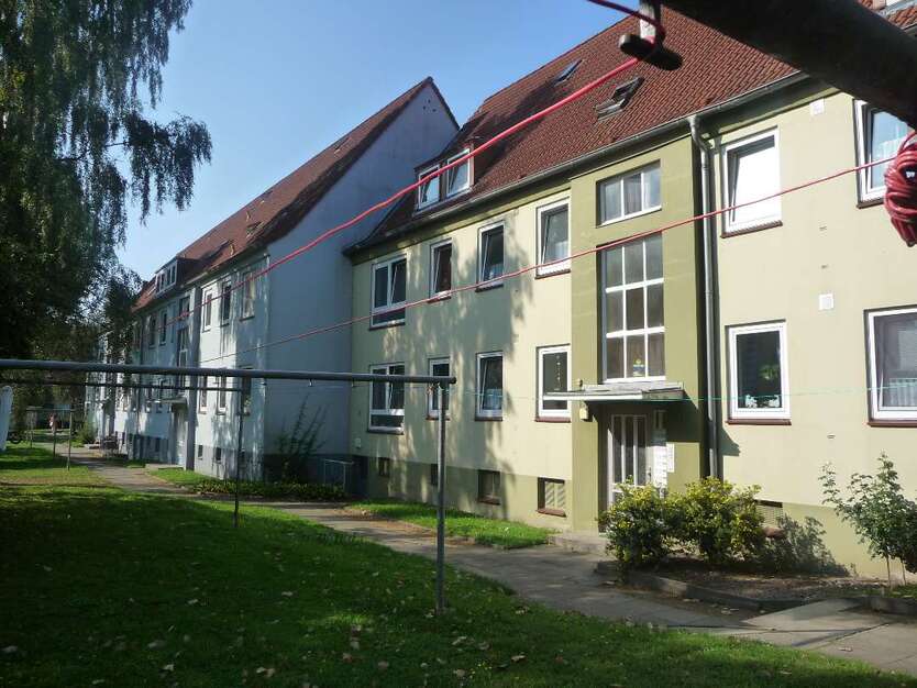 Wohnung zum Mieten in Lübeck 517 € 64.58 m² 2.5 zimmer