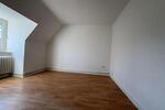 Dachgeschoßwohnung Wilhelmshaven - 3 Zimmer, 51 m&sup2;, 372&euro; | Angebot:26151698