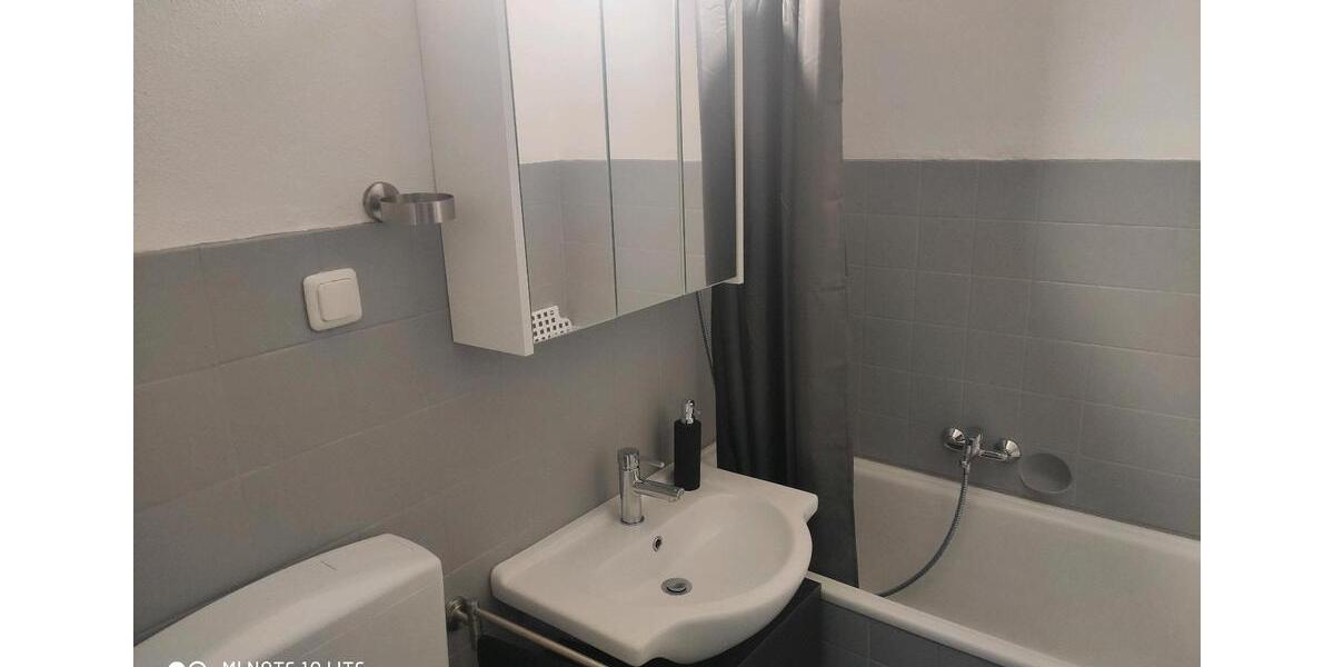 Wohnen auf Zeit Langenhagen - 1 Zimmer, 70 m&sup2;, 530&euro; | Angebot:24110922