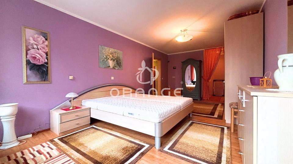 *** Möblierte 2-Zimmer-Wohnung mit 2 Balkonen & TG-Stellplatz in RiedenburgGundlfing zur Miete *** 2 zimmer