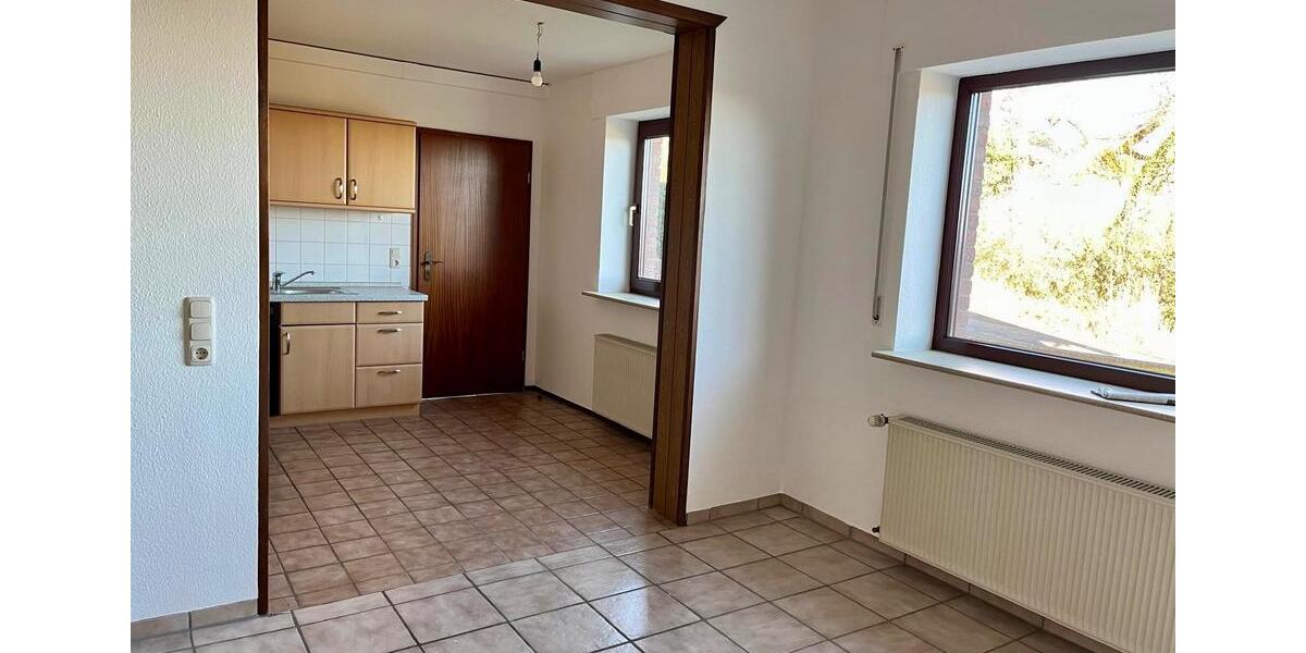 Etagenwohnung Mechernich - 2 Zimmer, 80 m&sup2;, 890&euro; | Angebot:25025760