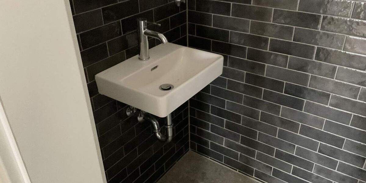 Moderner Wohnkomfort - viel Platz + Freiraum! 3 Zimmer + Loggia, Einbauküche, Tageslichtbad,Gäste-WC 3 zimmer