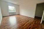 Großzügige 4-Zimmer-Wohnung mit Balkon im EG!