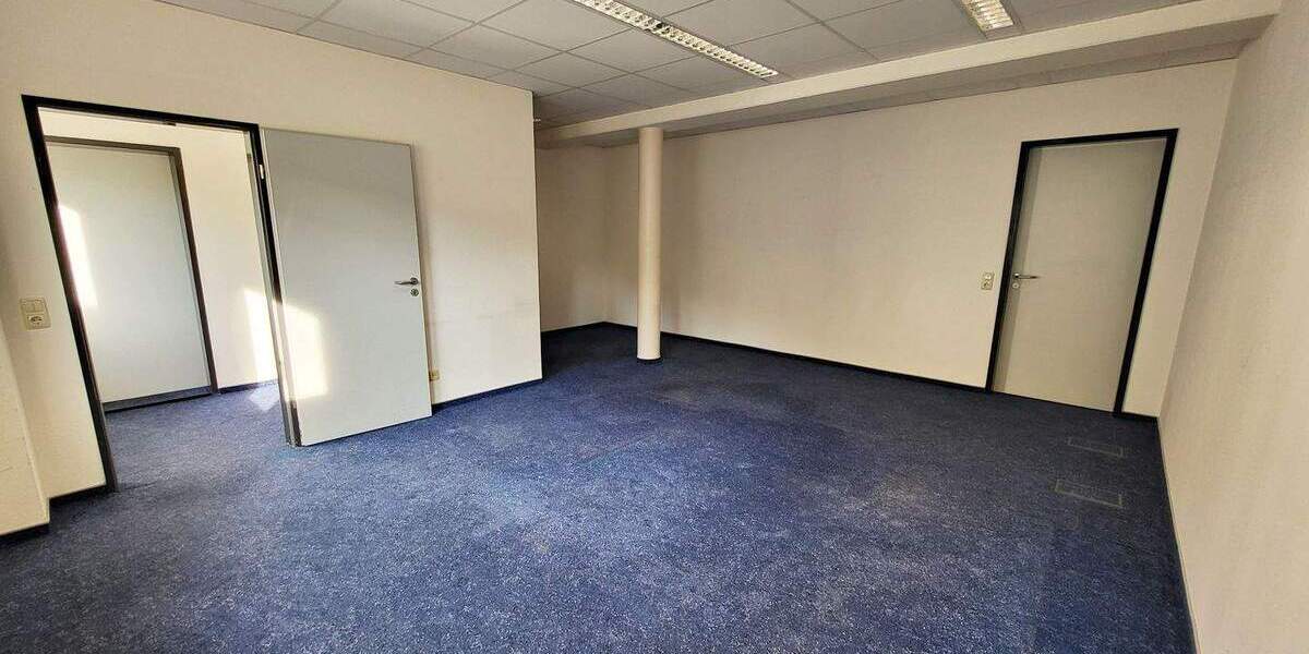 Gewerbeobjekt Schkeuditz - 2 Zimmer, 65 m&sup2;, 650&euro; | Angebot:25774682