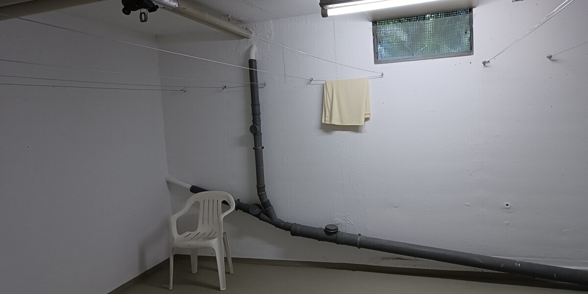 2 Zimmer Mietwohnung mit schönem Bergblick in 83410 Laufen - frei ab 01.09.2026 - Aufzug vorhanden - Etagenwohnung Laufen Laufen | Angebot:26988609