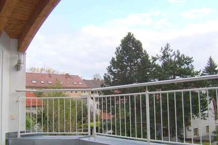 Wohnung München Berg am Laim - 2 Zimmer, 82 m&sup2;, 1.800&euro; | Angebot:27269178