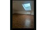 Dachgeschoßwohnung Bovenden - 3 Zimmer, 90 m&sup2;, 1.200&euro; | Angebot:26670627
