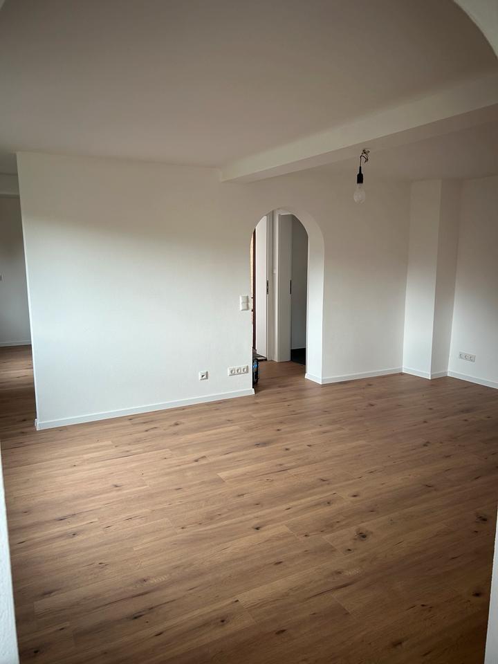 3 - Zimmer - Wohnung Erstbezug nach Renovierung