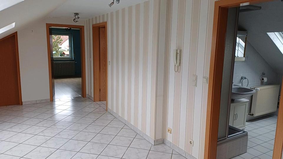 Dachgeschoßwohnung Wertheim - 2 Zimmer, 53 m&sup2;, 550&euro; | Angebot:25173379