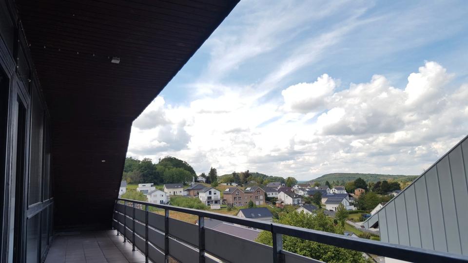 Dachgeschoßwohnung Königswinter - 2 Zimmer, 54 m&sup2;, 750&euro; | Angebot:26612585
