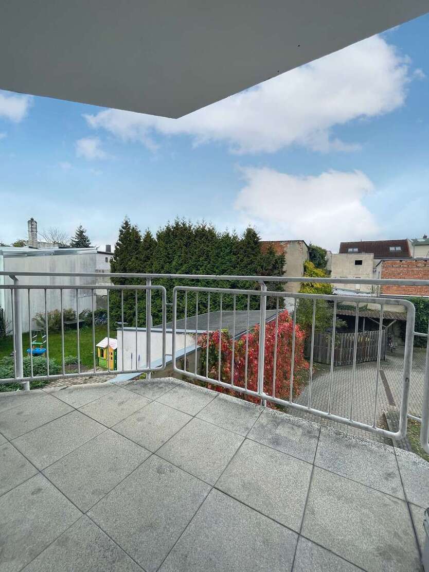 Wohnung zum Mieten in Magdeburg 335 € 48.03 m² 2 zimmer