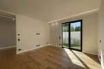Luxus pur- Hochwertige Wohnung mit Pool, Aufzug und Einbauküche direkt am Zwenkauer See!