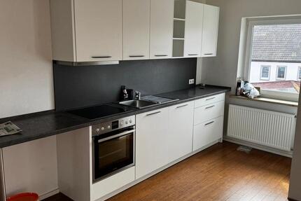 Haus Gunzenhausen - 3 Zimmer, 120 m&sup2;, 1.200&euro; | Angebot:26084558