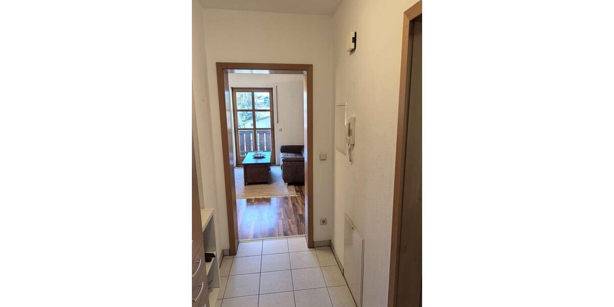 Etagenwohnung Pastetten - 1 Zimmer, 35 m&sup2;, 730&euro; | Angebot:24822944