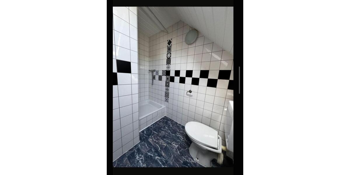 Dachgeschoßwohnung Ottweiler - 2 Zimmer, 65 m&sup2;, 620&euro; | Angebot:25840288