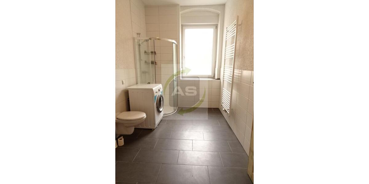 Erdgeschoßwohnung Zwickau - 3 Zimmer, 80 m&sup2;, 499&euro; | Angebot:25902787