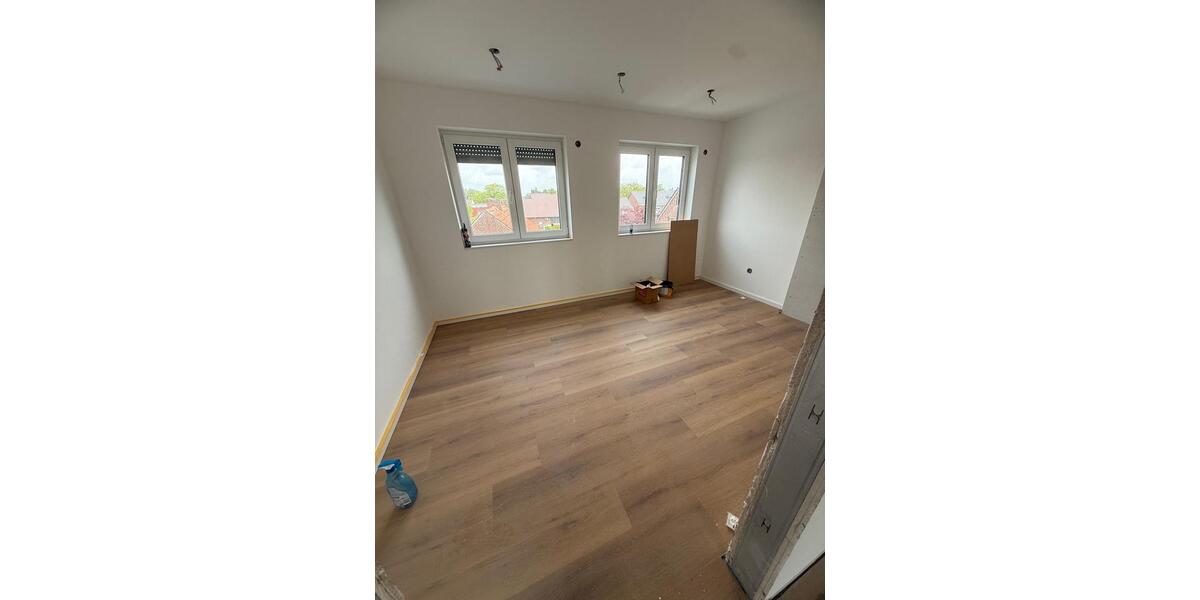 Dachgeschoßwohnung Bocholt Feldmark - 3.5 Zimmer, 85 m&sup2;, 1.150&euro; | Angebot:26703569