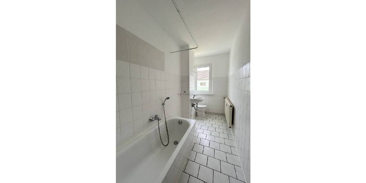 Etagenwohnung Bad Sülze - 3 Zimmer, 69 m&sup2;, 314&euro; | Angebot:26657853