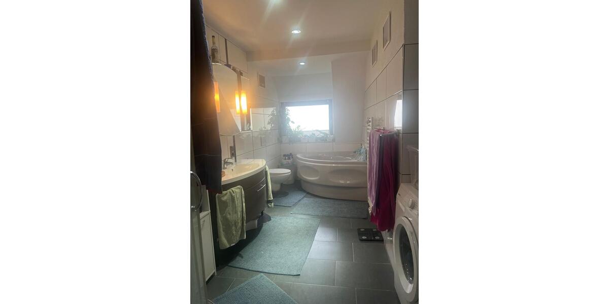 Etagenwohnung Frankenberg (Eder) - 4 Zimmer, 105 m&sup2;, 900&euro; | Angebot:26610191