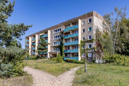 Wohnung Brandenburg an der Havel Hohenstücken - 1 Zimmer, 34 m&sup2;, 221&euro; | Angebot:26835992