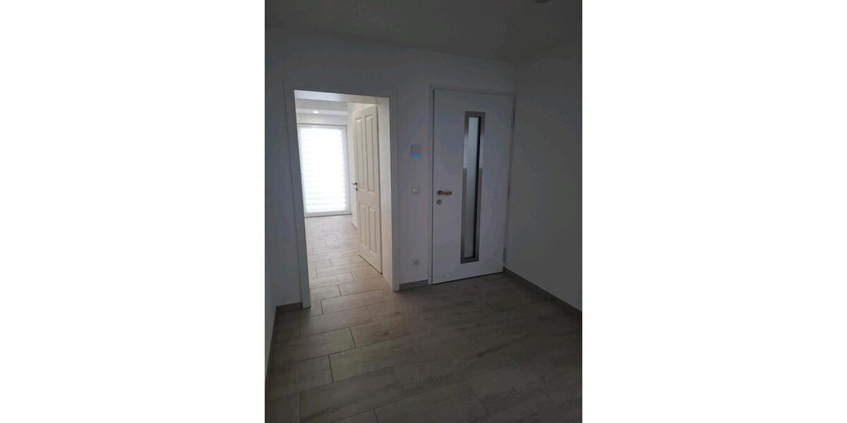 Erdgeschoßwohnung Borna - 3 Zimmer, 110 m&sup2;, 1.200&euro; | Angebot:24680886