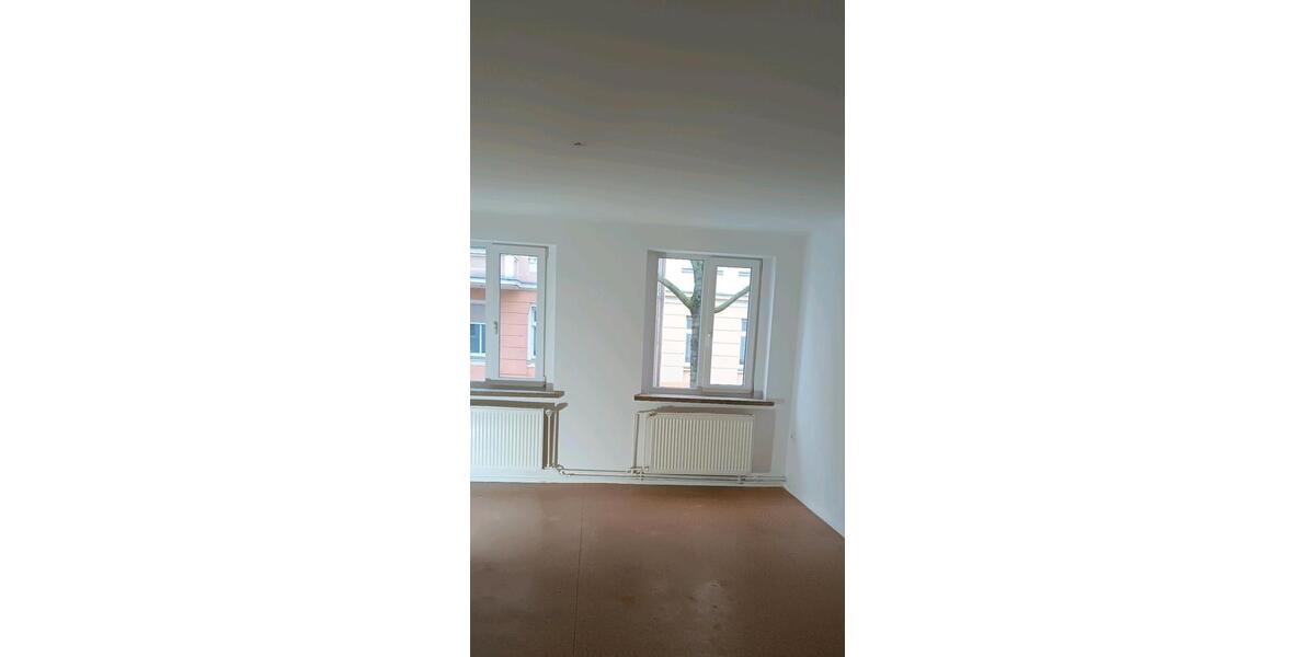 Erdgeschoßwohnung Forst (Lausitz) - 3 Zimmer, 73 m&sup2;, 475&euro; | Angebot:24688377