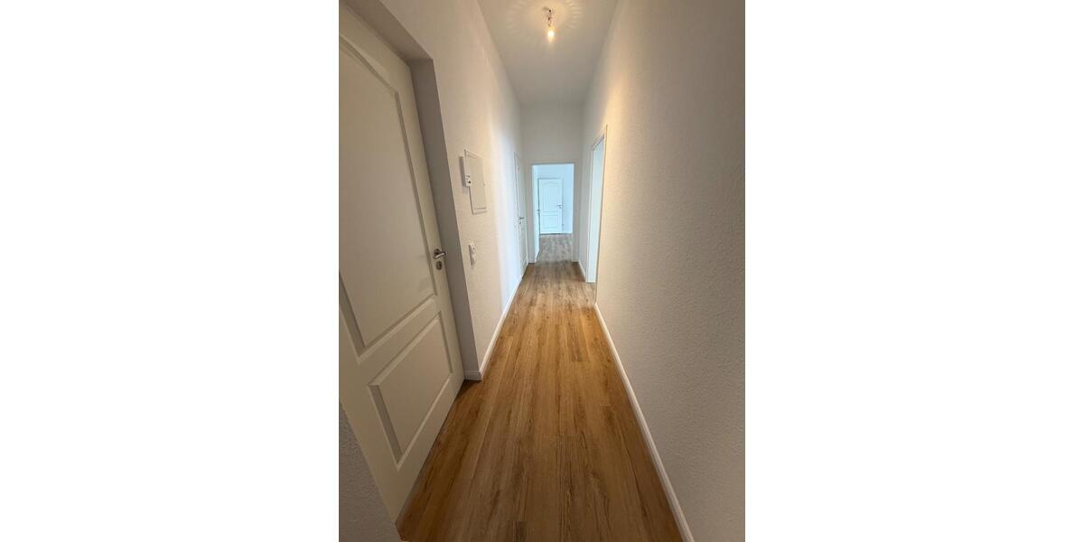 Etagenwohnung Ilmenau - 4 Zimmer, 75 m&sup2;, 750&euro; | Angebot:26516382
