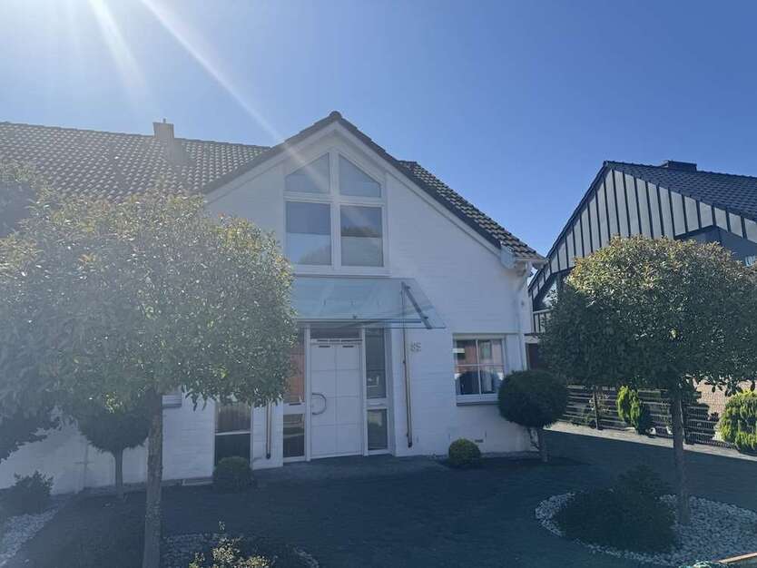 Haus zum Mieten in Mönchengladbach 1.850 € 140 m²