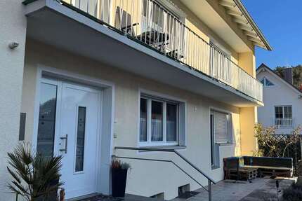 Haus Gerolsbach - 7 Zimmer, 180 m&sup2;, 1.550&euro; | Angebot:26607664