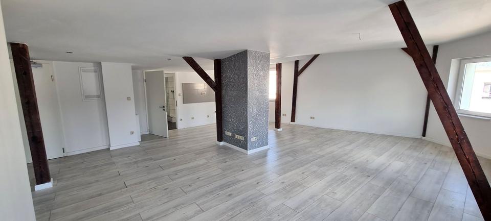 Dachgeschoßwohnung Magdeburg Beyendorf-Sohlen - 2 Zimmer, 73 m&sup2;, 475&euro; | Angebot:25882967