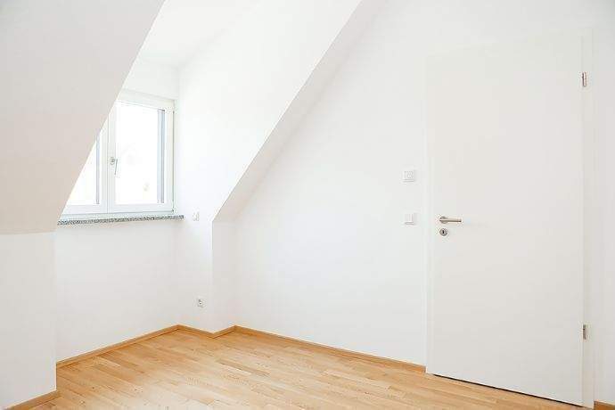 Etagenwohnung Nürnberg Reutles - 2 Zimmer, 63 m&sup2;, 890&euro; | Angebot:26117476