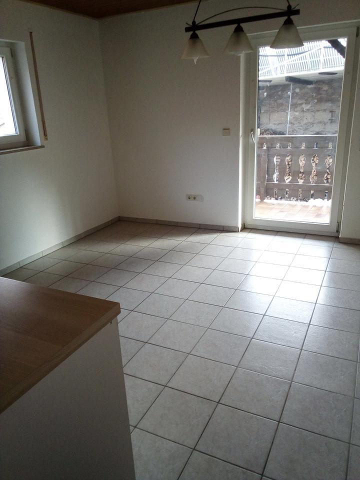 3Zimmer bis 5 Zimmer Whg. in 91475 Lonnerstadt zimmer