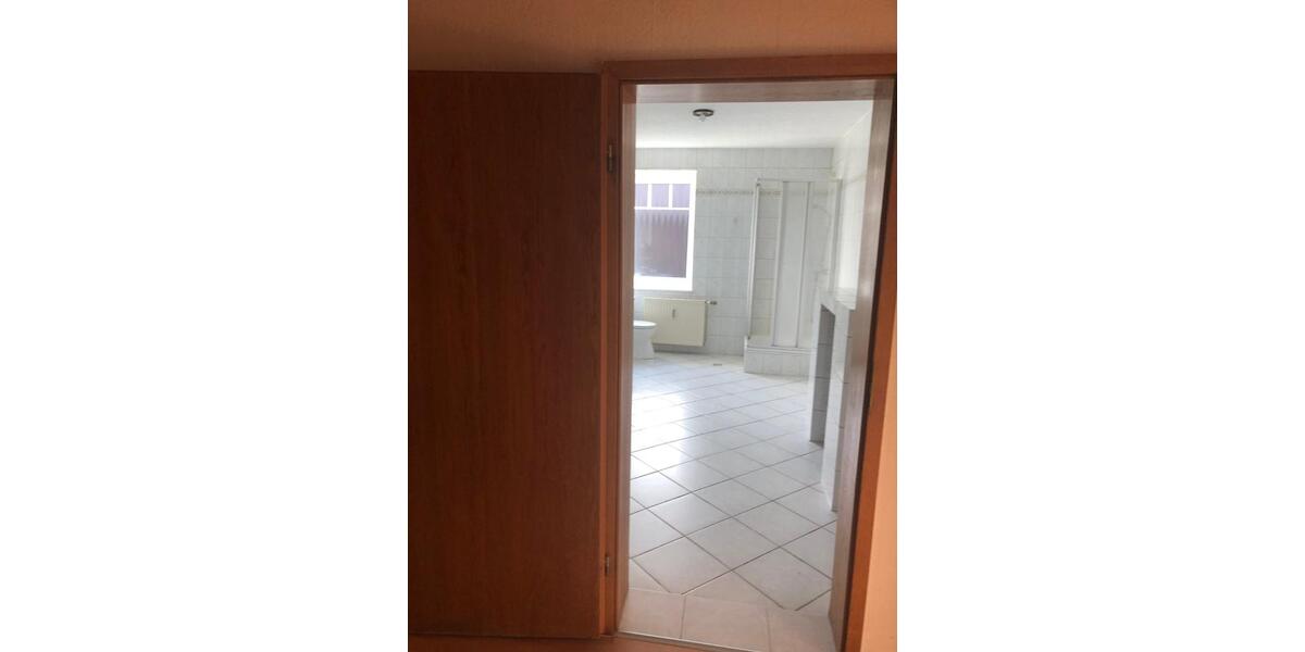 Erdgeschoßwohnung Wagenfeld - 5 Zimmer, 140 m&sup2;, 925&euro; | Angebot:24379134