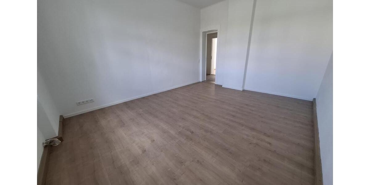 Etagenwohnung Großenhain - 4 Zimmer, 97 m&sup2;, 920&euro; | Angebot:26678298