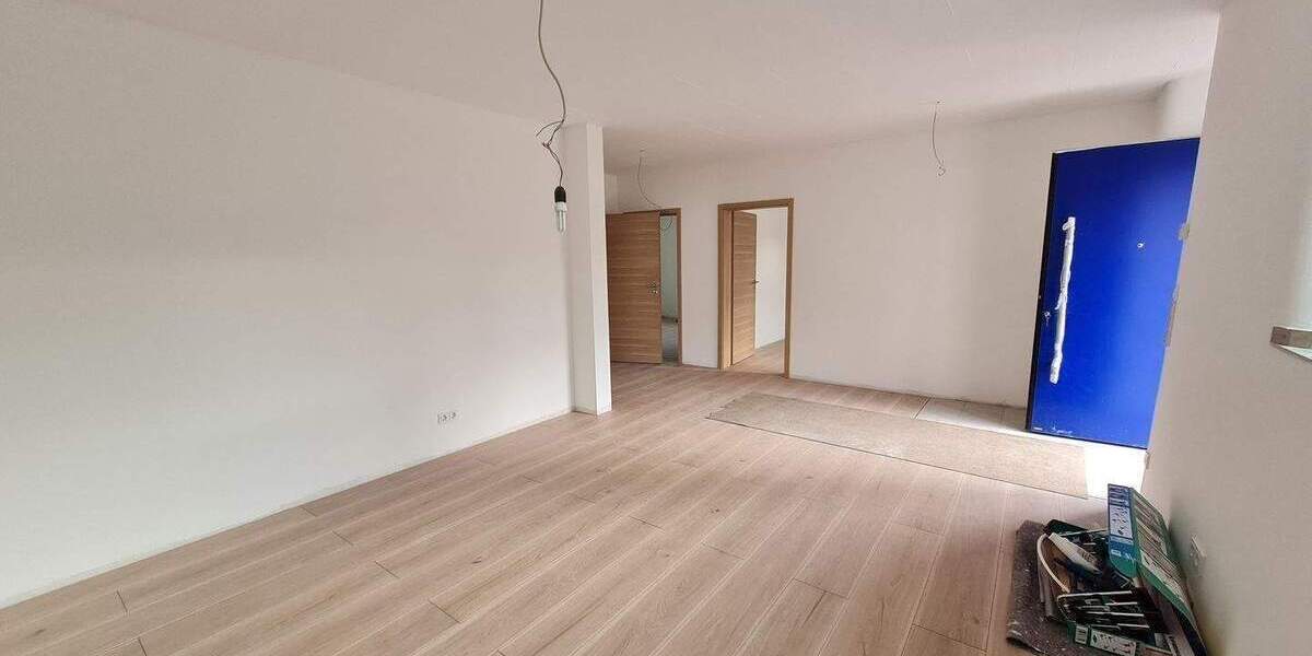 Etagenwohnung Losheim am See Losheim - 3 Zimmer, 77 m&sup2;, 825&euro; | Angebot:25815245