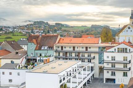 Wohnung Viechtach - 2 Zimmer, 61 m&sup2;, 671&euro; | Angebot:25193839